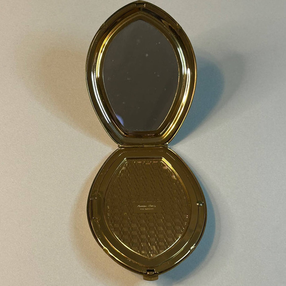 Vintage American Beauty Brush Brass Two Compartment Powder/Make Up Compact NWOB - Picture 5 of 11